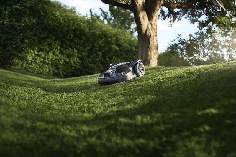 Cortadora  automática Husqvarna 320 negra - Imagen 7