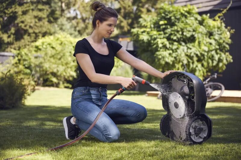 HUSQVARNA  AUTOMOWER 315 Mark II - Imagen 5