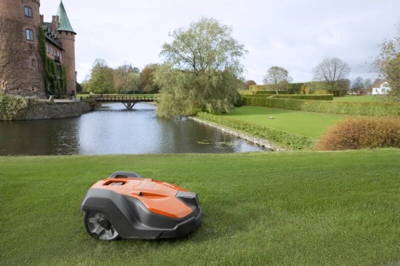Cortacésped  automático Husqvarna 520 - Imagen 5