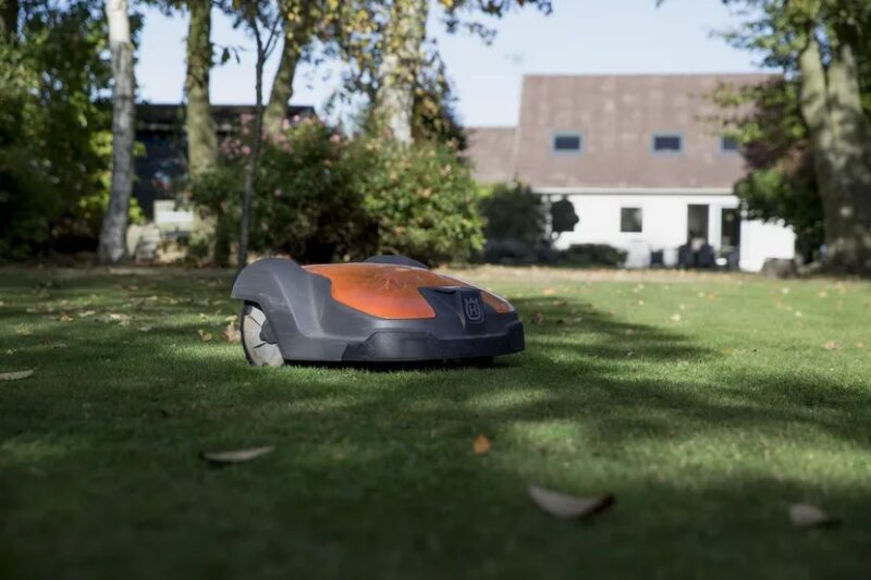 Cortacésped  automático Husqvarna 520 - Imagen 6