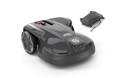 HUSQVARNA  AUTOMOWER 320 NERA con tecnología inalámbrica